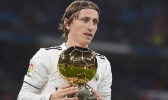 Luka Modrić posudio trofej Ballon d'Or muzeju u Milanu