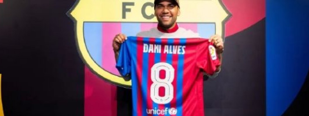 Barcelona najavljuje Alvesov odlazak